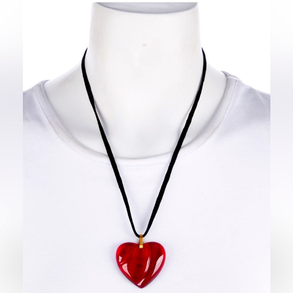 Baccarat Jewelry - BACCARAT Huge Red EUC NECKLACE